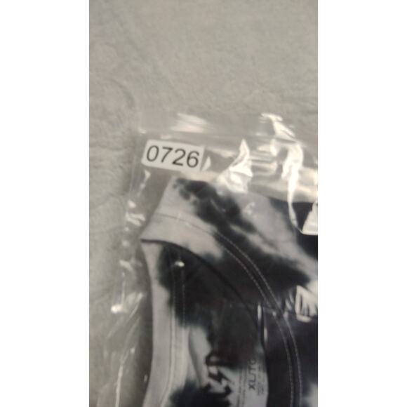 AC DC Back in Black Tie Dye Unisex Heavy Metal T Shirt XL Black Tie Dye Rock - Picture 10 of 10